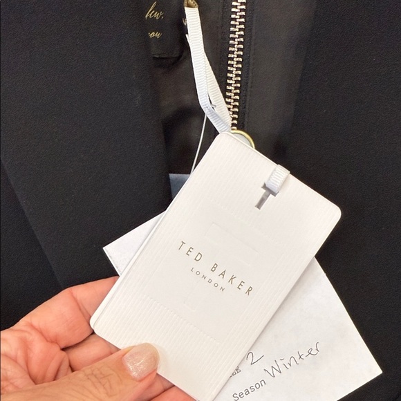 ❄️Ted Baker London Black Dress - Picture 4 of 5